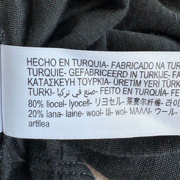 Massimo Dutti Dark Khaki Green Top | Size Medium - Picture 8 of 9